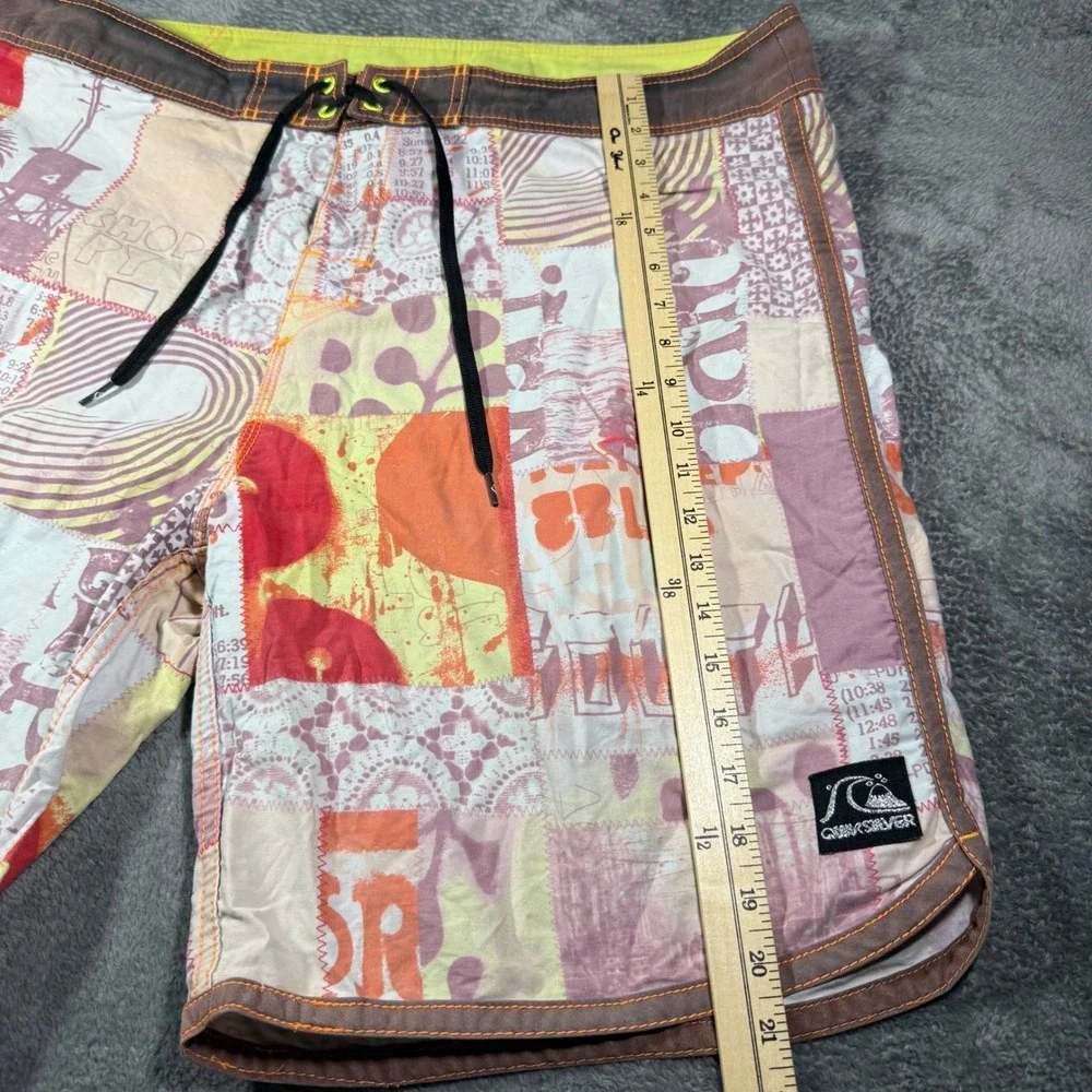 Quiksilver Mens Patchwork Collage Board Shorts Cotton Size 40 N101712 Multicolor